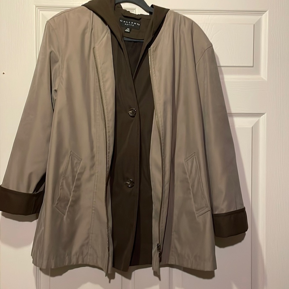 Gallery Petite lined rain jacket